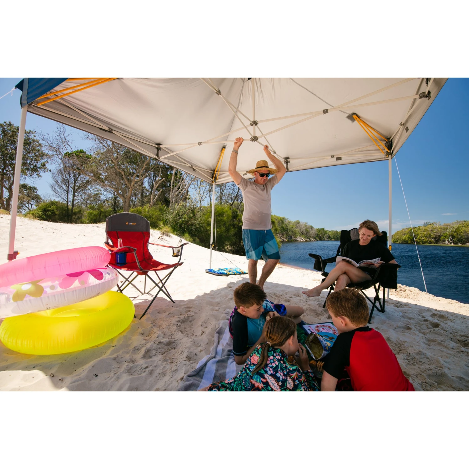 Oztrail 2.4 Hydroflow Deluxe Gazebo 6 Oztrail 2.4 Hydroflow Deluxe Gazebo - Image 4