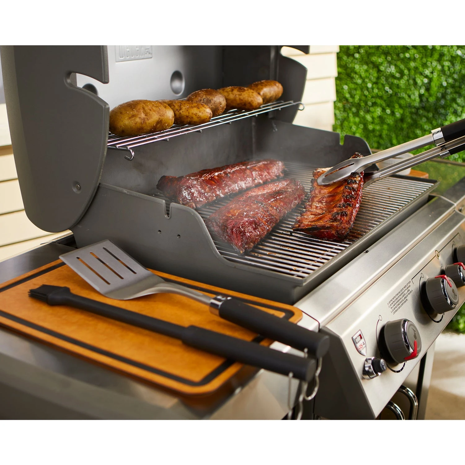 Weber Precision 3-Piece Barbecue Set 5 Weber Precision 3-Piece Barbecue Set - Image 3