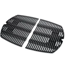 Weber Family Q Split Grill Set