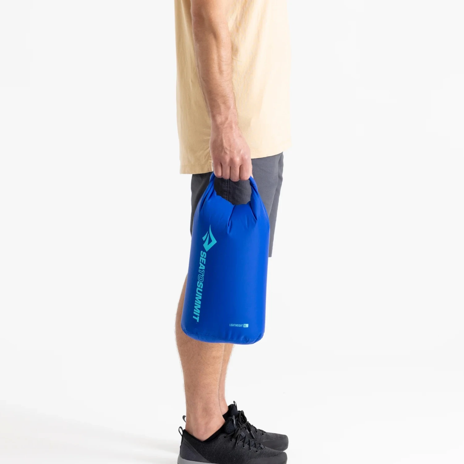 Sea To Summit 8 Litre Lightweight Dry Bag 4 Sea To Summit 8 Litre Lightweight Dry Bag - Image 2