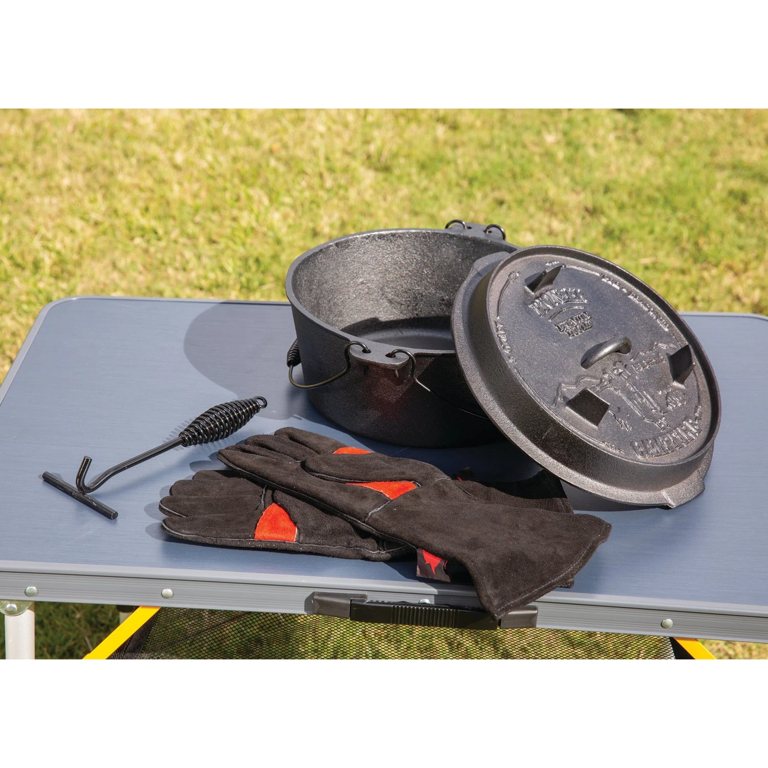 Premium 4.5qt Cast Iron Camp Oven Set 4 Premium 4.5qt Cast Iron Camp Oven Set - Image 2