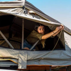 Hi View 1600 Roof Top Tent (no Annex) -Camping Promotion Store hiview1600e