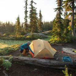 MSR Hubba Hubba 2P Hiking Tent -Camping Promotion Store hubba2f