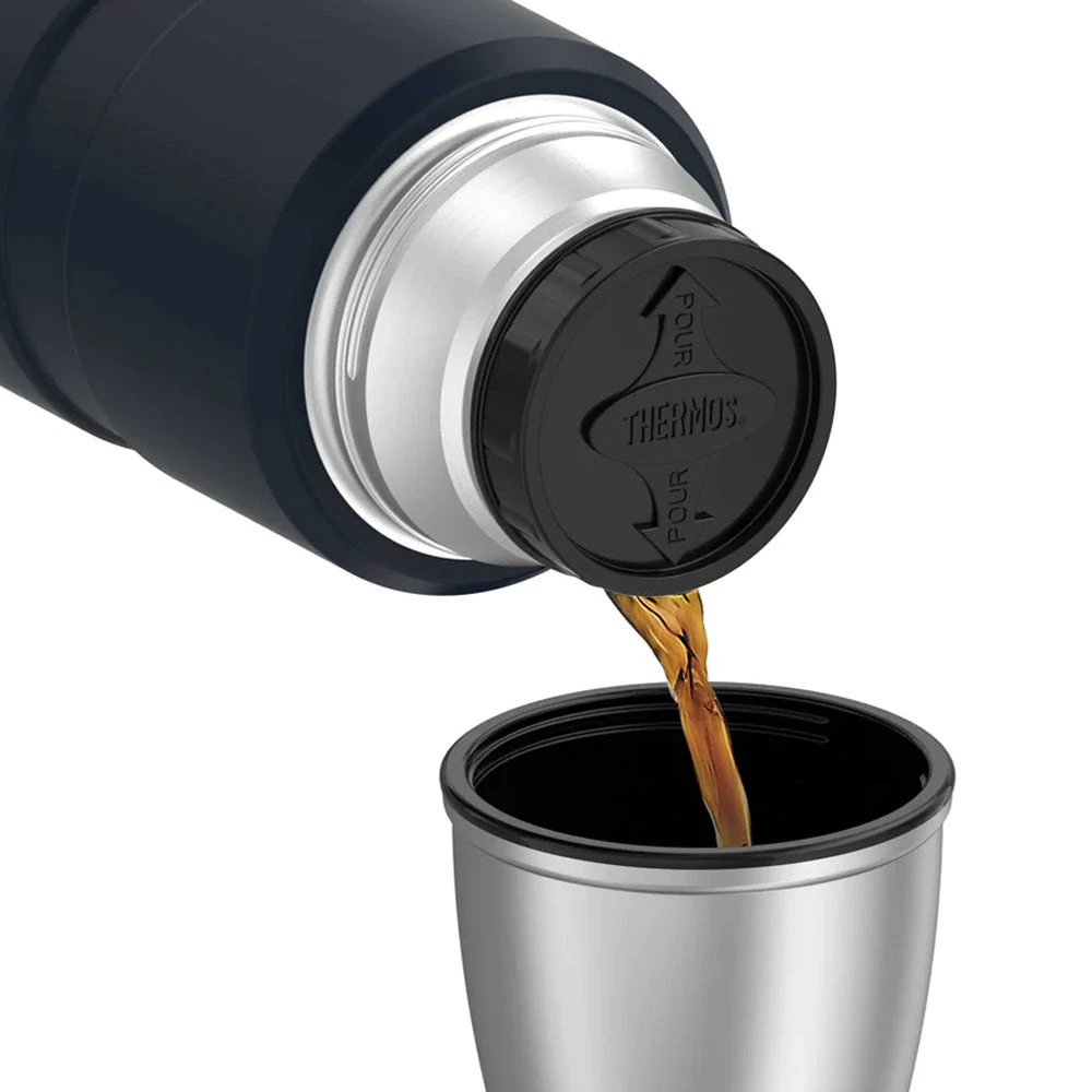 Thermos Stainless King 2L Vacuum Insulated Flask 5 Thermos Stainless King 2L Vacuum Insulated Flask - Image 3