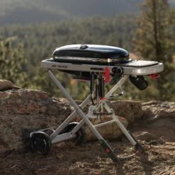 Weber Traveler 'OCEAN BLUE' Portable Gas Barbecue -Camping Promotion Store traveler7 fddab2d3 7d9b 4c7b 94e8 5389e3d9c9c6